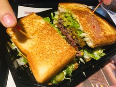 圣塔芭芭拉经典牛肉特堡-The Habit Burger Grill 哈比特汉堡(复兴soho店)