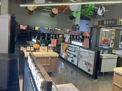 -百安居装修建材卖场(泰然店)