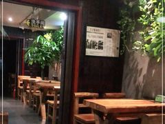 -万记麻辣烫国展总店