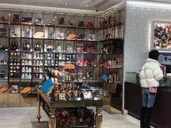 -VENCHI 闻绮(北京国贸商城店)