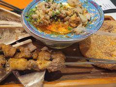 -乡村馕坑肉·烧烤·新疆菜·本地人更爱吃(阿勒泰首店)