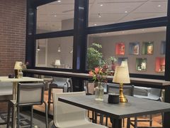 -潮一不贰·法式甜品·生日蛋糕·西式简餐(外滩店)