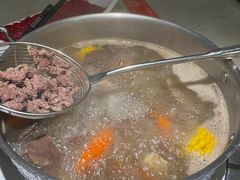 -左庭右院鲜牛肉火锅(浦江欢乐颂店)