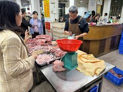 -标记美食新鲜猪杂(兴南大道店)