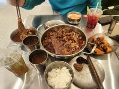 -蓉三少冒烤鸭·四川小吃集(北京首店)