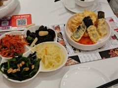 -东方饺子王(新奥购物中心店)