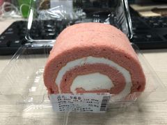 草莓卷-红叶蛋糕(温泉店)