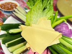 -闯关东东北农家菜(崂山石老人店)