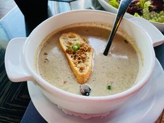 法式蘑菇汤-福楼法餐厅FLO