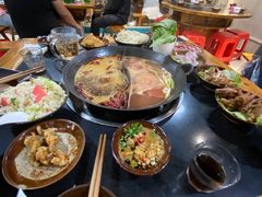 -谭记重庆老火锅(总店)
