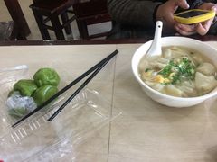 三丝小馄饨-老西白点心店