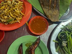 -黄亚华小食店(Jalan Alor)
