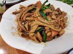-南记食粥坊·宵夜大排档(岭南分店)