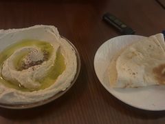 Hummus鹰嘴豆泥-Uncle Kosto科斯托·中东菜