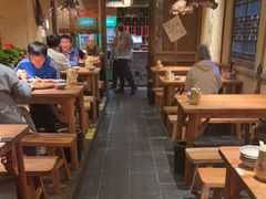 大堂-泥糊破店小酒馆·团建聚餐(南京西路店)