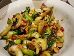 -小菜园新徽菜(宜兴八佰伴店)
