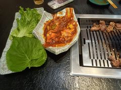 -臻牛烤肉