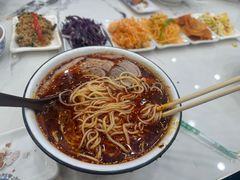 -伊穆祥牛肉面总店·清真