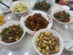 -红色湘菜馆(春风店)