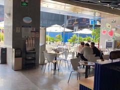 用餐区-野萃山·潮汕厚果汁(十亩地店)