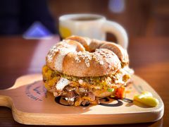 -Catch Bagel(芳草地店)