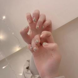 -Fanni美甲美睫皮肤管理
