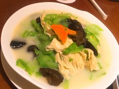 鲜支竹云耳煮凉瓜青-杭州JW万豪酒店-万豪中餐厅