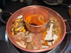 -菌自由丨野生菌火锅特色庭院餐厅(丽江古城店)