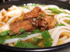 花溪牛肉粉-黔香阁·味(花木店)