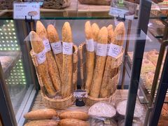 -巴黎贝甜(宜山路店)