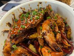 -辣螃铠盆盆蟹大排档(海昌店)