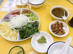 -官塘陈记鱼生·潮汕砂锅粥·牛肉火锅(潮枫路总店)