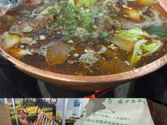 -朝伟清真铜瓢牛肉馆(三十年老·店)