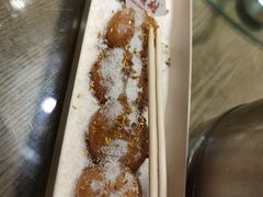 桂香糖油粑粑-董顺桃小粒臭豆腐(太平街一店)