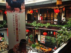 -蔼若春.传承三十年云南菜(金碧公园店)