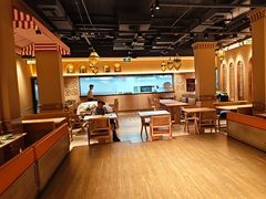 -耶里夏丽·丝路国际·新疆餐厅(浦东区东方路店)