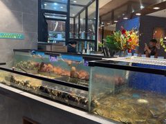 -遇上西雅图多融合海鲜自助餐厅(中房金谊广场店)