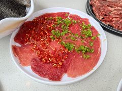 -茅草房·河畔园林火锅