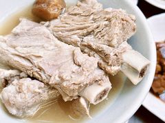 招牌肉骨茶-松發肉骨茶(牛车水店)