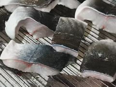 -围炉肉舍•炭烤活鳗•丹东海鲜烤肉(步行街店)