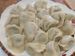 -东来菜馆•手抓海鲜家常菜•海鲜锅贴(鸽子窝店)