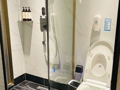 -悦致酒店(长沙黄兴路步行街南门口地铁站店)