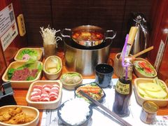 -独食火锅·半米屋台(直营总店)