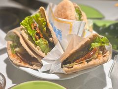 -一叶一世界•素食餐厅(环球中心店)