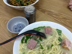 -三百碗宝应长鱼面(板仓街店)