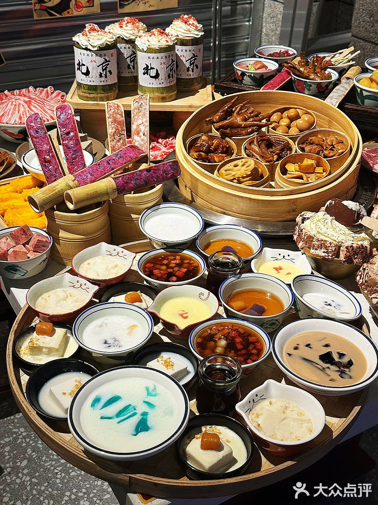 帝都美食探店 | 超正宗重庆火锅，没人能拒绝卤校长这口鸭血面