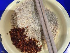 -马路边边串串香(苗栗路店)