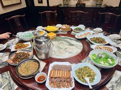 -蔼若春.传承三十年云南菜(金碧公园店)