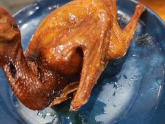 红烧乳鸽-煲煲掂风味煲仔饭餐厅(西区店)