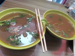 -胡记锅贴·沪上游子老鸭粉丝汤(太原路店)